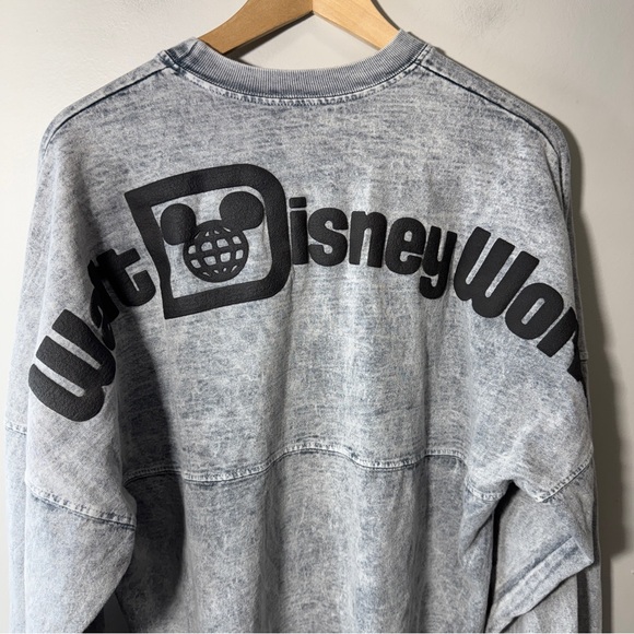 Walt Disney World Parks Spirit Jersey Shirt Adult Small Gray Acid Wash Print - Picture 5 of 12